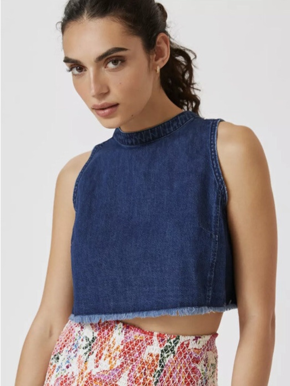 Pilcro for Anthropologie Denim Tie Back Crop Top size medium - Picture 3 of 12